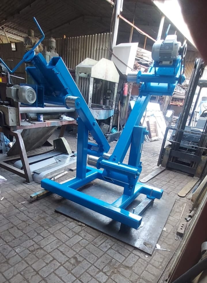 Glass polishing machine made by peace Star Engineering Workshop